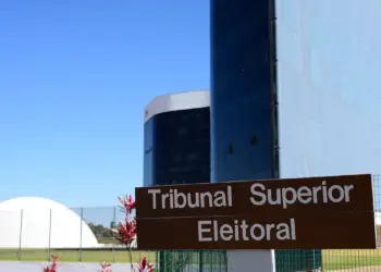 O TSE decidiu manter o limite de R$ 4,9 bilhões para os gastos das campanhas eleitorais de 2026, preservando as mesmas regras aplicadas nas eleições gerais de 2022.