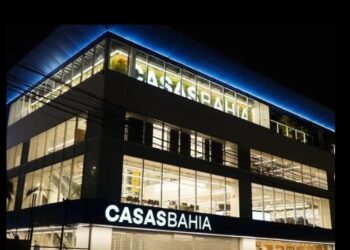 Entenda o que a recuperação judicial das Casas Bahia revela sobre juros, crédito empresarial, consumo e endividamento no Brasil.