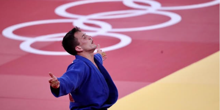 Daniel Cargnin conquista ouro no Grand Slam de Lausanne após virar a final contra Danil Lavrentev e garante a quarta medalha do Brasil na competição.