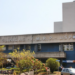 Recém-nascida morre dois dias após sofrer corte de bisturi na cabeça durante cesárea no Hospital das Clínicas de Ribeirão Preto. Polícia Civil investiga o caso e hospital abriu apuração interna.