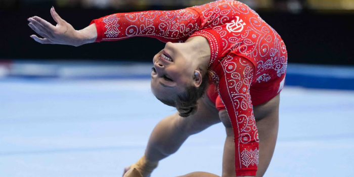 Flávia Saraiva conquista ouro na trave e no solo no Campeonato Brasileiro de Ginástica Artística e encerra competição em destaque antes do Mundial.