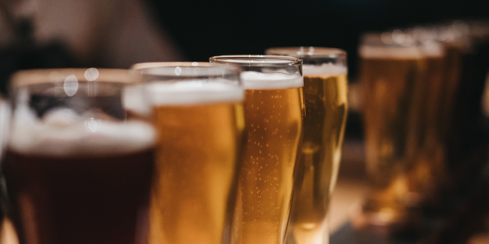 Modera Brasil, do Ministério da Saúde, está no Meu SUS Digital e ajuda a avaliar o consumo de álcool, identificar riscos e buscar atendimento no SUS.