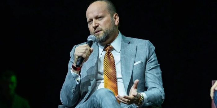 PF faz busca na mansão de Nelson Wilians durante a Operação Arena, que investiga lavagem de dinheiro e evasão de divisas relacionadas ao mercado de bets.
