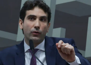 Presidente do Banco Central, Gabriel Galípolo, defende regras mais rígidas para instituições não bancárias que utilizam o FGC na captação de recursos.