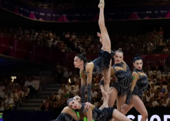 Brasil conquista dois ouros inéditos no Mundial de Ginástica Rítmica em Frankfurt e encerra competição com três medalhas e vaga para Los Angeles 2028.