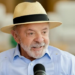 Lula volta a disputar a Presidência em 2026 pelo PT. Aos 80 anos, busca um novo mandato ao lado de Geraldo Alckmin.