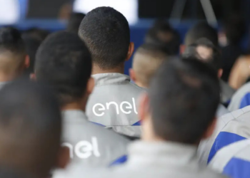 Arsesp mantém multa de R$ 83,7 milhões contra a Enel São Paulo por irregularidades no faturamento de contas de energia elétrica.