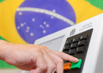 Cinco candidatos registraram suas candidaturas à Presidência no último dia do prazo. Veja quem são, patrimônio declarado e principais propostas.