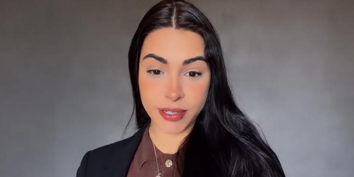 Sophia Barclay, candidata pelo PL, teve registros de Bolsa Família e Gás do Povo. Ela afirma que recebeu auxílio durante período de vulnerabilidade econômica.