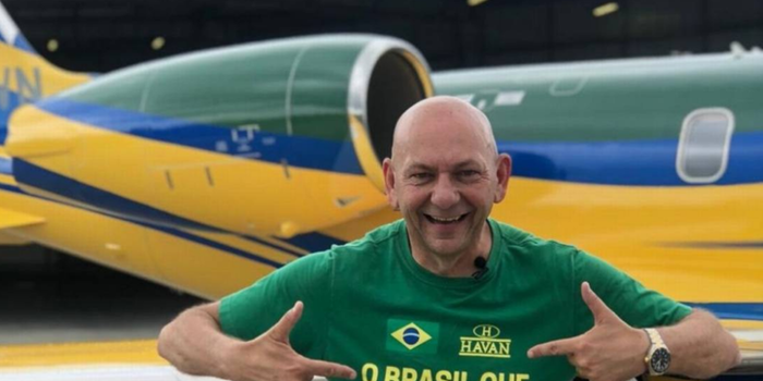 Luciano Hang critica decisão da Justiça que suspendeu demissões nas Casas Bahia e defende maior autonomia para empresas privadas.