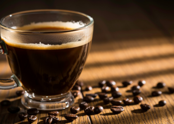 Indústria amplia presença do café conilon nos blends tradicionais. Veja por que clima e preços impulsionaram a mudança.