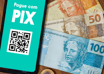 Turistas russos poderão pagar com Pix no Brasil pelo aplicativo Meu MTS, com conversão automática para reais e limite de até R$ 48 mil por operação.