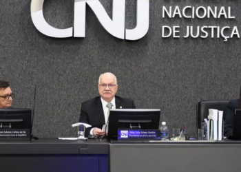 CNJ discute medidas para fortalecer a transparência no Judiciário e criar regras contra possíveis conflitos de interesse envolvendo magistrados.