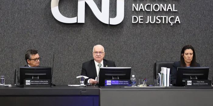 CNJ discute medidas para fortalecer a transparência no Judiciário e criar regras contra possíveis conflitos de interesse envolvendo magistrados.