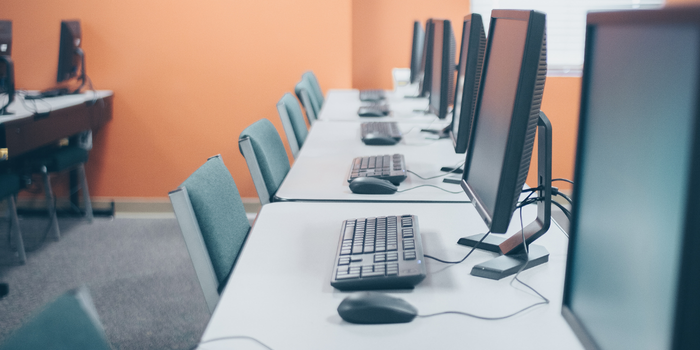 Rio das Ostras abre 247 vagas em cursos gratuitos de informática; veja como se inscrever.