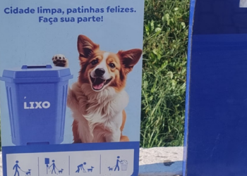 Macaé instala totens com saquinhos biodegradáveis para recolhimento de fezes de animais e amplia ações de conscientização ambiental.
