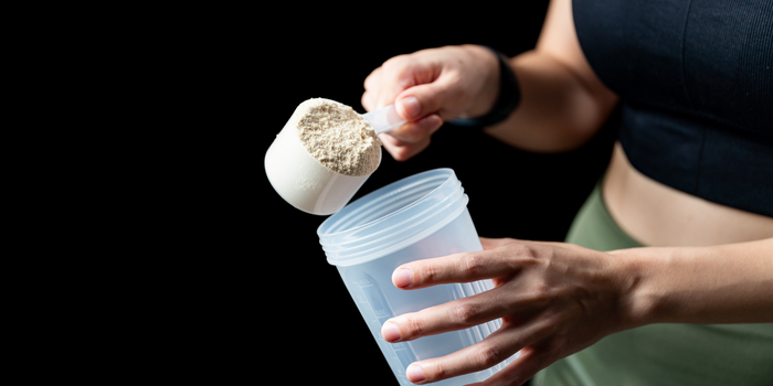 Entenda quanta proteína o organismo realmente precisa e quando os suplementos podem ser indicados.