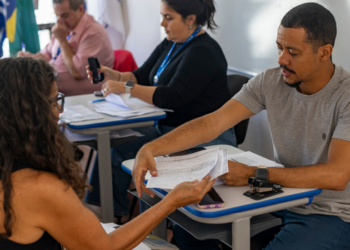 Prefeitura de Macaé oferece 40 vagas gratuitas para mulheres em cursos de Pacote Office e Assistente Administrativo em parceria com a Firjan/Senai.