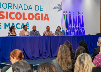 Macaé realiza a 2ª Jornada de Psicologia com debates sobre saúde, inteligência artificial e atuação profissional no serviço público.