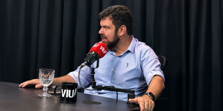 Welberth relaciona força política em Macaé à aprovação de sua administração e comenta apoio recebido na Câmara Municipal.