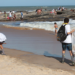 Praia dos Cavaleiros recebe mutirão de limpeza neste sábado (19), em Macaé, com participação de moradores, projetos ambientais e escoteiros.