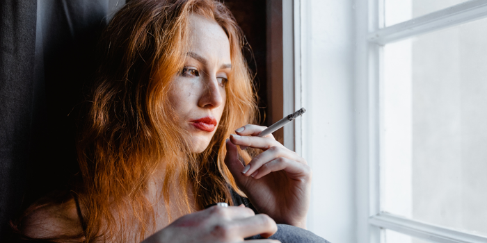 Aumento recente do tabagismo entre mulheres reforça o alerta para doenças relacionadas ao cigarro e para a importância da prevenção.