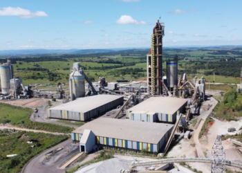  BNDES aprova R$ 75,5 milhões para modernização tecnológica de fábricas da Votorantim Cimentos, com uso de IA, IoT e computação em nuvem.