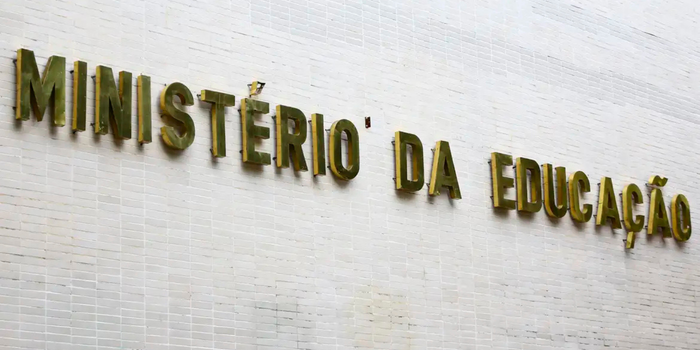Pronatec oferece 1.580 vagas gratuitas em cursos de sustentabilidade a partir de outubro, com opções presenciais e EaD em 11 estados.