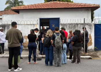  Tribunal do Júri de São João da Barra condenou jovem a 50 anos, 10 meses e 20 dias de prisão por homicídio, estupro de vulnerável e tentativa de homicídio.