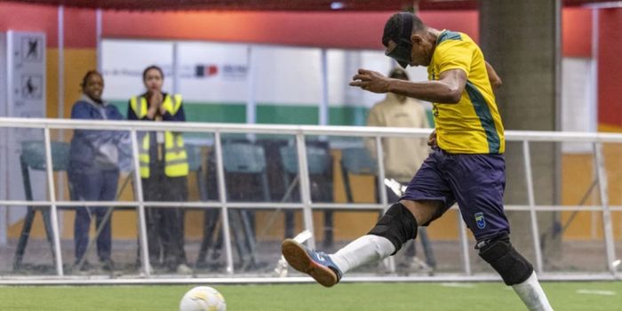 Com gols de Maicon Mendes, Raimundo Nonato e Jardiel, Brasil faz 3 a 0 na Colômbia e conquista a Copa América de futebol de cegos.