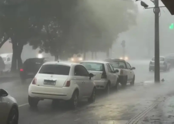 Ciclone extratropical e massa de ar frio provocam chuva e queda de temperatura no Centro-Sul, enquanto calor segue forte no Norte e Nordeste.