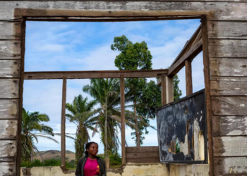 Brasil teve ao menos 745 mil estudantes com aulas prejudicadas pelo clima em 2025; relatório global do Unicef aponta 171 milhões afetados.