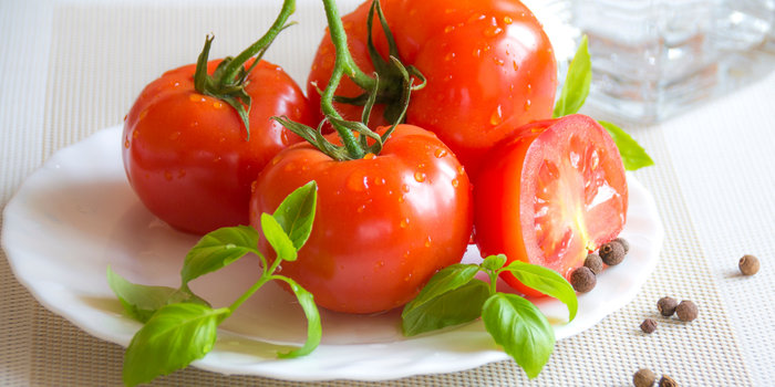 Estudo da Universidade de Barcelona encontrou possíveis mudanças em memória e atenção após três meses de consumo diário de extrato de tomate.