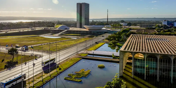 Governo brasileiro reage a documento dos EUA sobre PCC e CV e contesta avaliação de que país falhou no enfrentamento às facções.