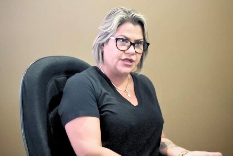 TRE-RJ defere candidatura de Francimara Azeredo a deputada estadual.