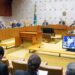 Decisão do STF estabelece regras iguais de licença-maternidade para mães biológicas e adotivas e alcança afastamentos já iniciados.