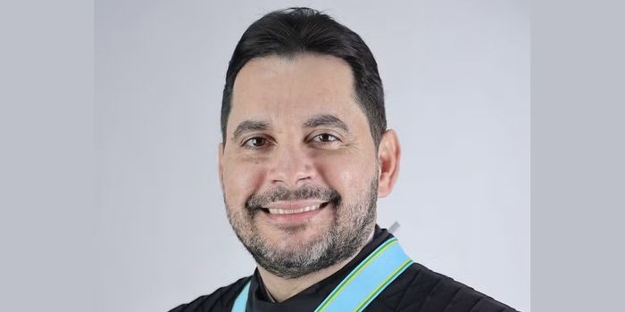 Newton Ramos, desembargador ligado a Nunes Marques, é alvo de operação da PF no caso Banco Master. Entenda os motivos da investigação.
