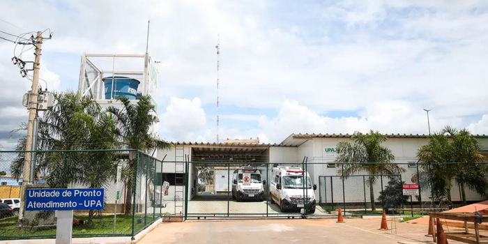Nova lei amplia a oferta de trombolíticos no SUS para pacientes com infarto e AVC isquêmico e reforça a importância do atendimento rápido.
