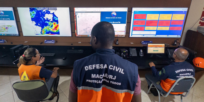 Macaé tem alerta para chuva moderada a forte e ventos acima de 40 km/h com a chegada de uma frente fria entre sábado (5) e segunda-feira (7).