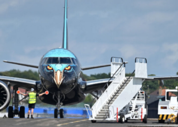 Embraer revisa projeções para 2026 após registrar receita de R$ 11,3 bilhões e carteira de pedidos recorde no segundo trimestre.