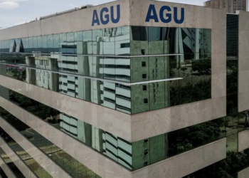 AGU pede a Edson Fachin suspensão do afastamento de Andrei Rodrigues e Leandro Almada da Polícia Federal determinado por André Mendonça.