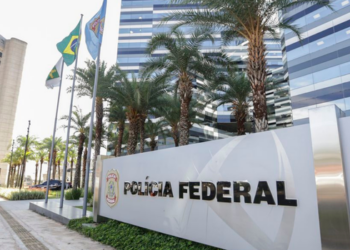 PF informou a Edson Fachin que mantém o celular de Daniel Vorcaro e os dados originais preservados e pode fornecer cópias aos ministros do STF.