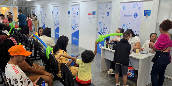 Prefeitura de Macaé informa que filas para consultas foram zeradas em sete especialidades após mutirões e uso da telessaúde.