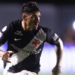 Vasco elimina o Santa Fe e enfrenta o Boca Juniors na semifinal da Sul-Americana. Atlético-MG também avança após eliminar o Santos nos pênaltis.