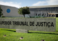 Pedido de vista suspende julgamento de ex-conselheiros do TCE-RJ no STJ. Relatora propôs penas de 27 a 55 anos de prisão.