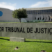Pedido de vista suspende julgamento de ex-conselheiros do TCE-RJ no STJ. Relatora propôs penas de 27 a 55 anos de prisão.