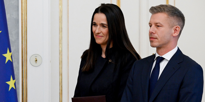 Moscou promete reagir após Hungria determinar saída de dez integrantes da missão russa em Budapeste.