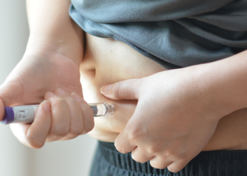 Anvisa aprova dois genéricos de liraglutida para tratamento da obesidade e do diabetes tipo 2; veja o que muda para o consumidor.