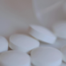 Autoridades alertam para intoxicação por ivermectina em altas doses; overdose pode provocar convulsões, coma e morte.