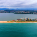 Macaé realiza consulta pública para ouvir moradores e frequentadores sobre problemas e prioridades do litoral e elaborar o Plano Municipal de Gerenciamento Costeiro.